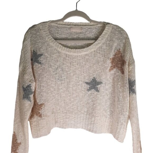 Altar'd State Sweaters - Altar'd State Stars Print Long Sleeve Cropped Sweater